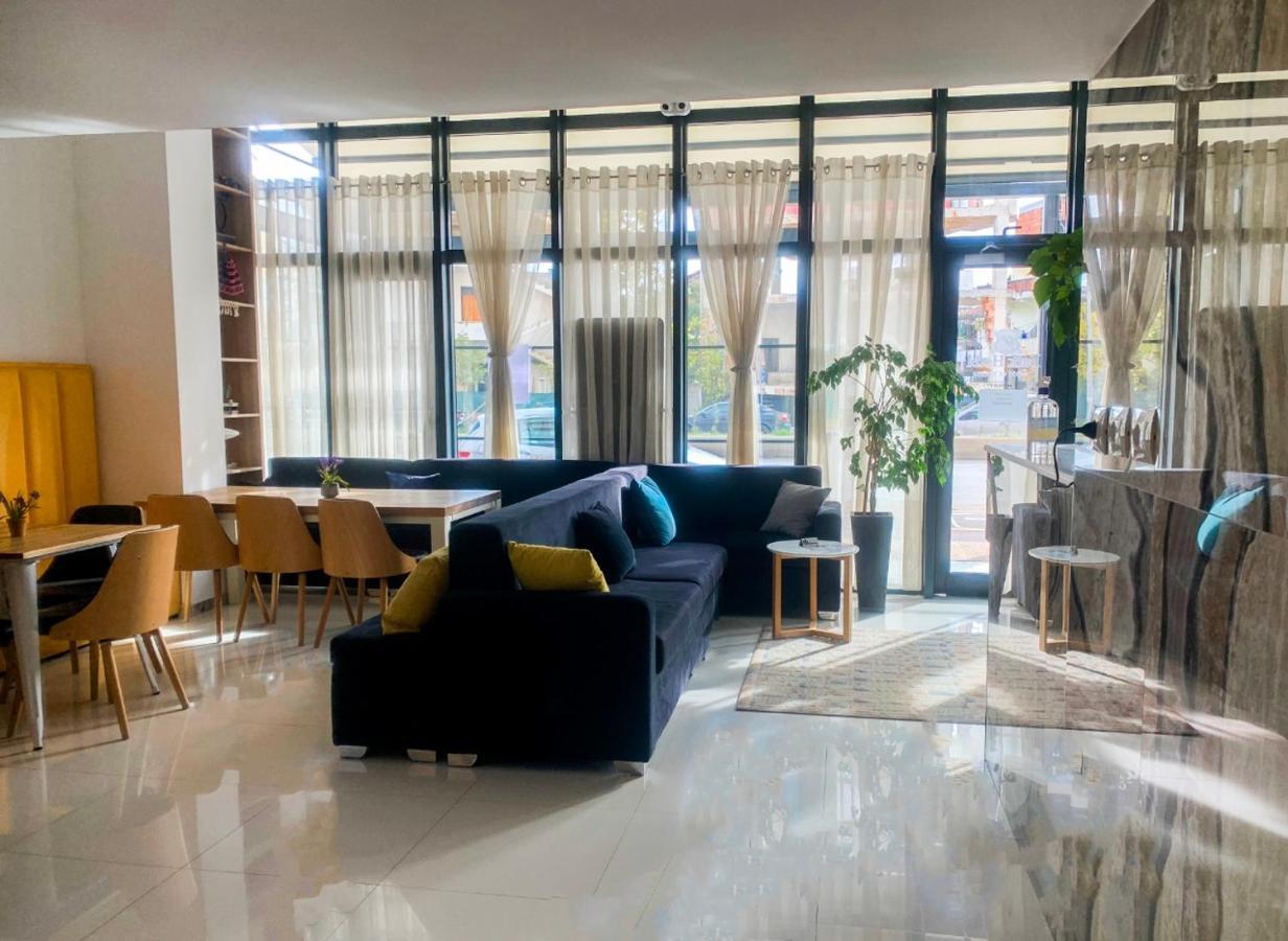 Park Hotel Tirana Yzberishti المظهر الخارجي الصورة