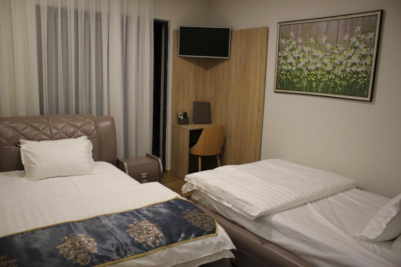 Park Hotel Tirana Yzberishti المظهر الخارجي الصورة