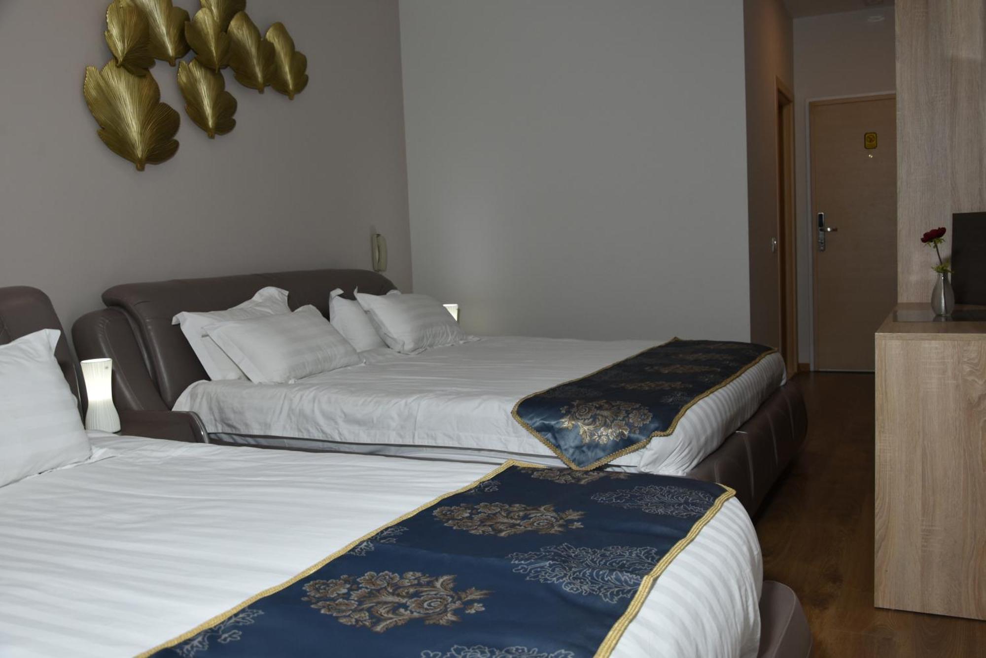Park Hotel Tirana Yzberishti المظهر الخارجي الصورة